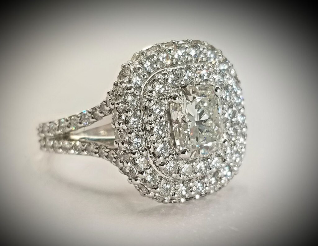 An Elegant Diamond Ring